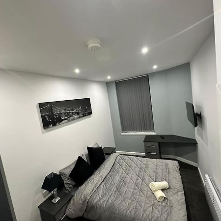 Luxurious 2 Bedroom Flat Beeston Hill Екстер'єр фото